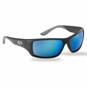 Domina cada jornada de pesca con los Flying Fisherman Triton Matte Black Smoke Blue Mirror, unas lentes de sol para pescadores diseñadas para ofrecer el máximo rendimiento visual en condiciones de luz intensa. Flying Fisherman Triton Matte Black Smoke Blue Mirror